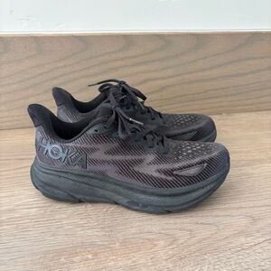 Women’s Hoka Clifton 9 Shoes Size 8